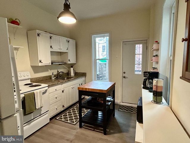 1425 N LAWRENCE ST, Philadelphia, PA 19122