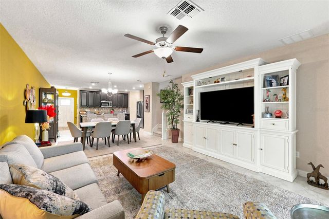 5305 STOIC VALE DRIVE, Wimauma, FL 33598