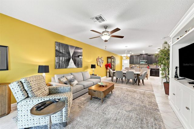 5305 STOIC VALE DRIVE, Wimauma, FL 33598