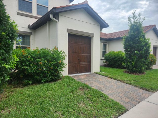5305 STOIC VALE DRIVE, Wimauma, FL 33598