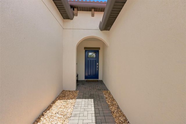 5305 STOIC VALE DRIVE, Wimauma, FL 33598