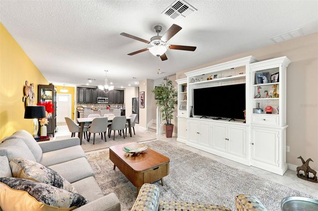 5305 STOIC VALE DRIVE, Wimauma, FL 33598