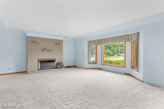 4122 Devon Drive SE, Warren, OH 44484