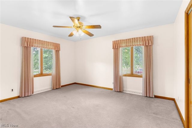 4122 Devon Drive SE, Warren, OH 44484