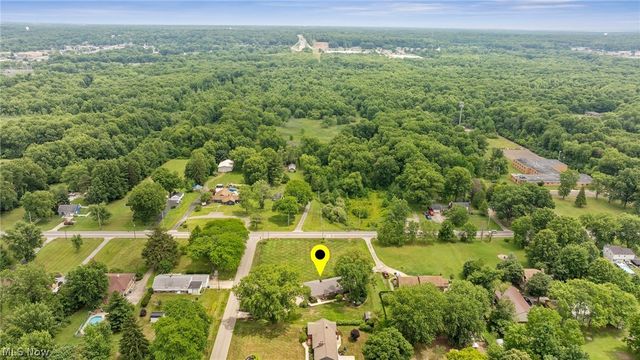 4122 Devon Drive SE, Warren, OH 44484