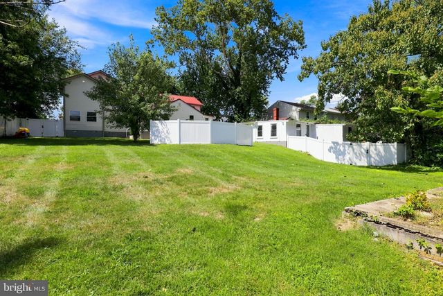 36 AVONDALE ST, Laurel, MD 20707