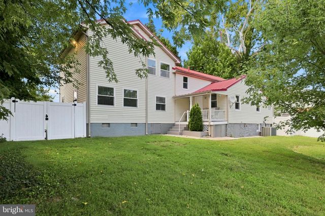 36 AVONDALE ST, Laurel, MD 20707