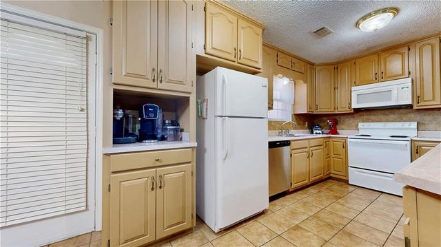 131 Fawn Lane, Blackshear, GA 31516