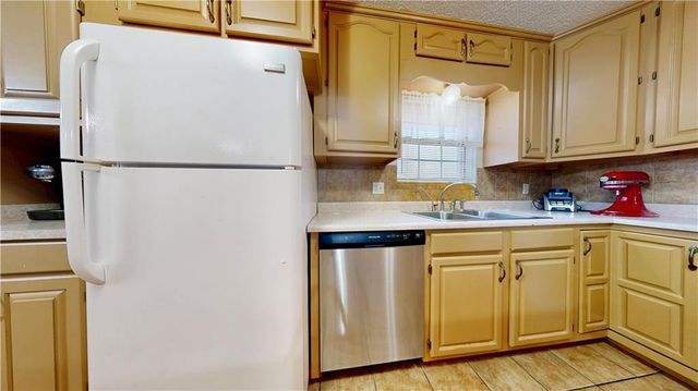 131 Fawn Lane, Blackshear, GA 31516
