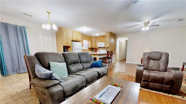 131 Fawn Lane, Blackshear, GA 31516