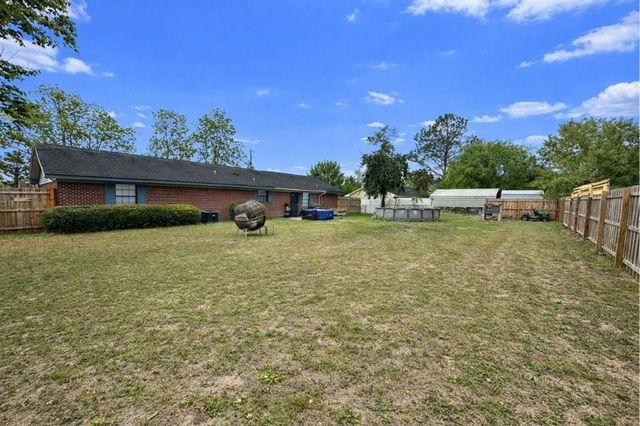 131 Fawn Lane, Blackshear, GA 31516