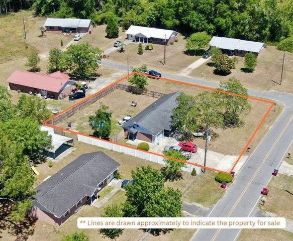 131 Fawn Lane, Blackshear, GA 31516