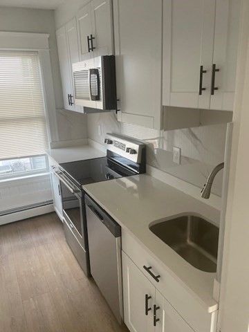 9 Moen 2, Worcester, MA 01605