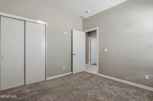 125 VIA ROJAS Drive, Horizon City, TX 79928