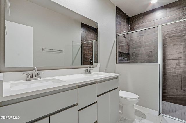 125 VIA ROJAS Drive, Horizon City, TX 79928