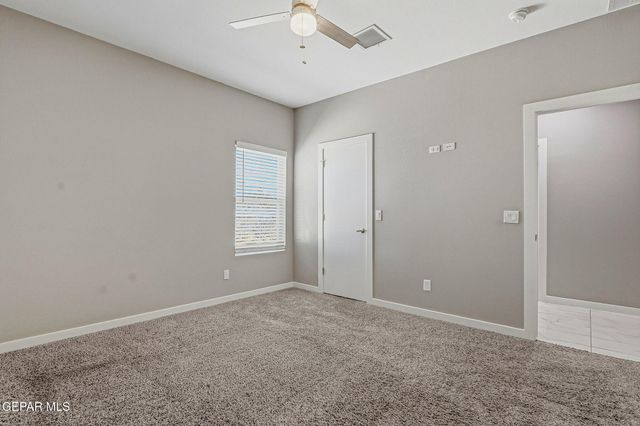 125 VIA ROJAS Drive, Horizon City, TX 79928