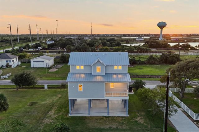 3611 West Jean Drive, Galveston, TX 77554