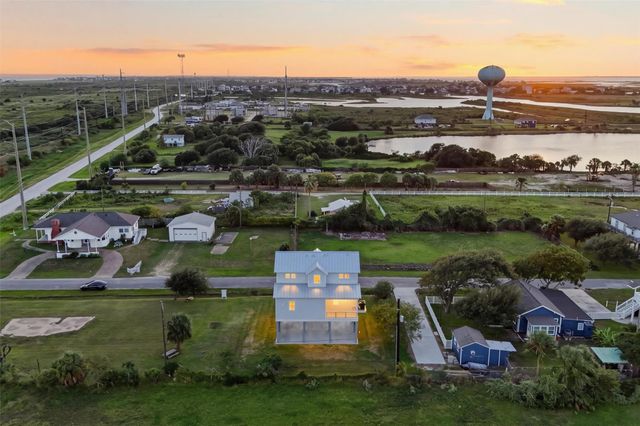 3611 West Jean Drive, Galveston, TX 77554