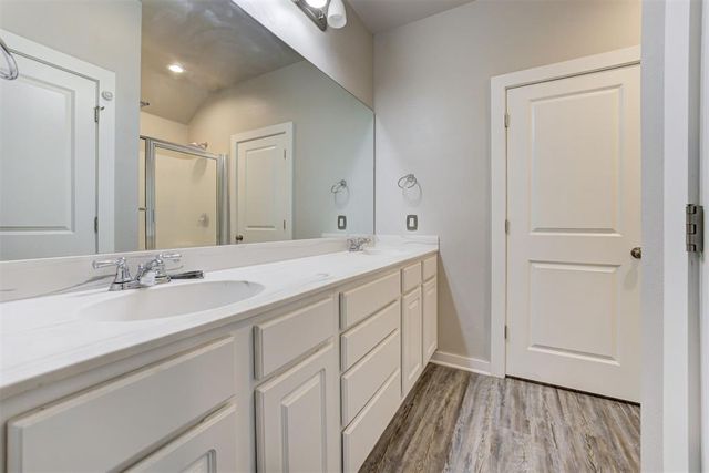 1430 Lakeview Drive, Edmond, OK 73034