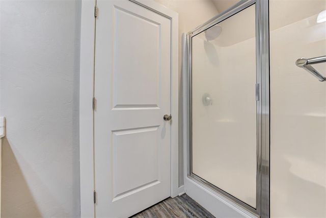 1430 Lakeview Drive, Edmond, OK 73034