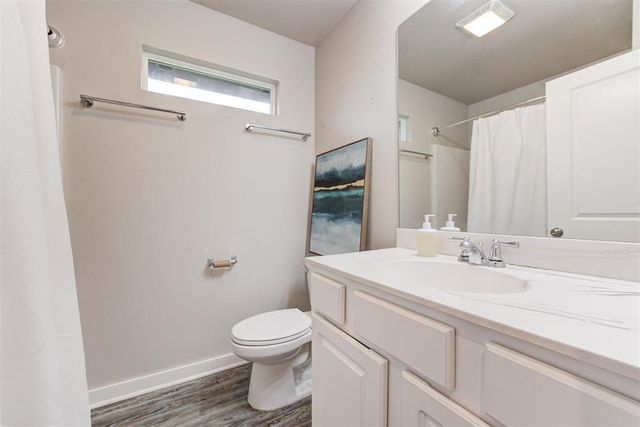 1430 Lakeview Drive, Edmond, OK 73034