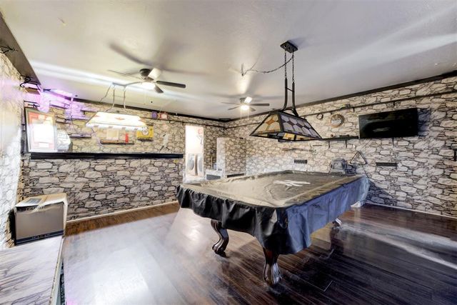 1430 Lakeview Drive, Edmond, OK 73034
