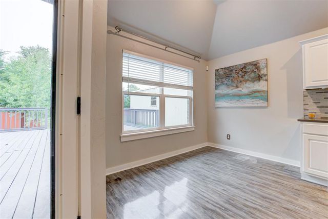1430 Lakeview Drive, Edmond, OK 73034