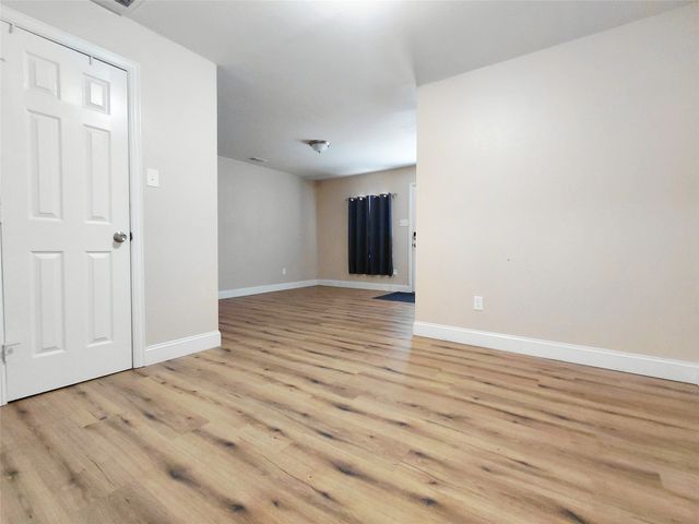 1418 Whiteoak Drive, Garland, TX 75040