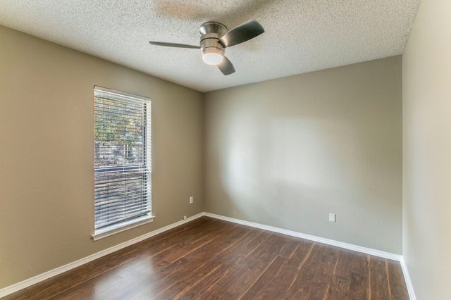 1915 Rosebud Court, Flower Mound, TX 75028