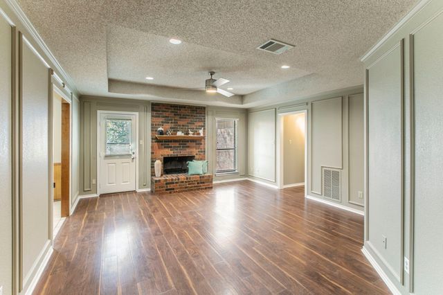 1915 Rosebud Court, Flower Mound, TX 75028