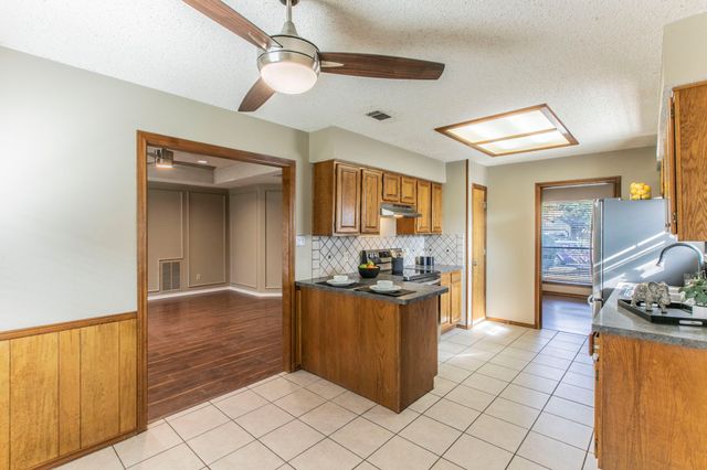 1915 Rosebud Court, Flower Mound, TX 75028