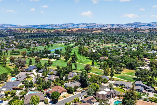 1394 Hillcrest Drive, San Jose, CA 95120