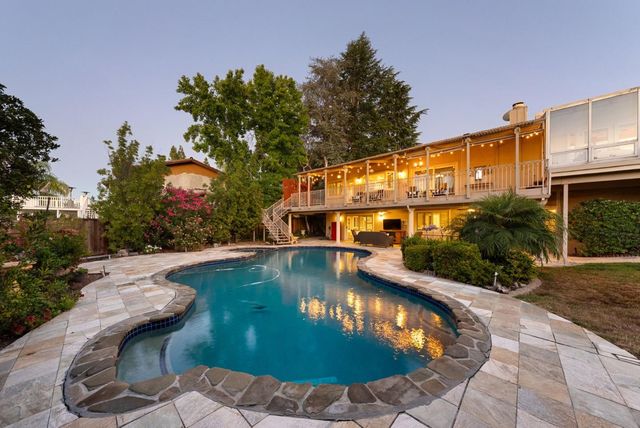 1394 Hillcrest Drive, San Jose, CA 95120