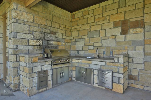 2310 Valholla Court, Abilene, TX 79606