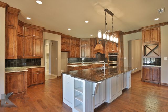 2310 Valholla Court, Abilene, TX 79606