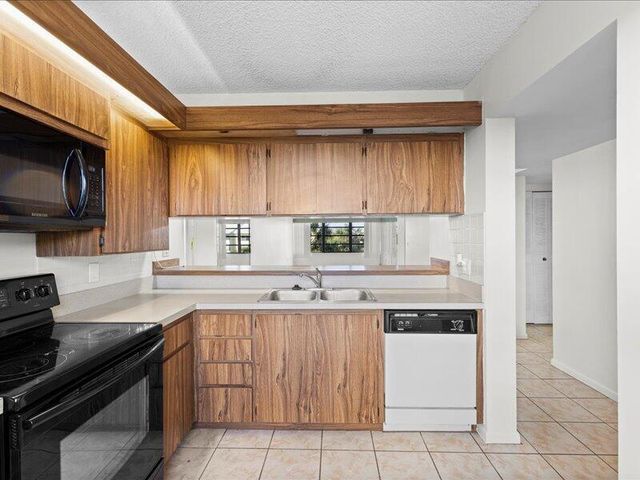 3501 Village Boulevard 406, West Palm Beach, FL 33409