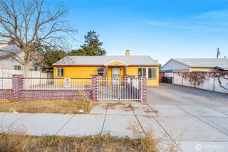 9848 Parkway Drive NE, Moses Lake, WA 98837