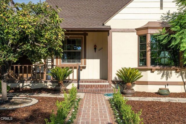 1226 Carmen Drive, Glendale, CA 91207