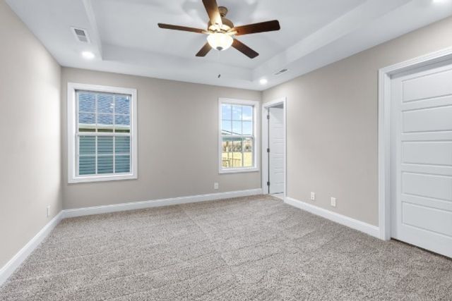 125 Ardell Dr, Clarksville, TN 37040