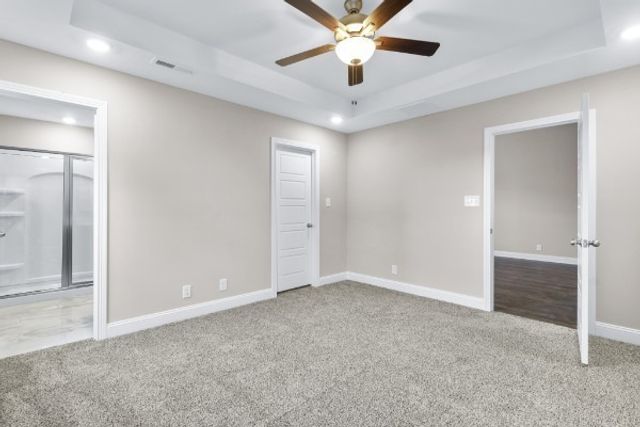 125 Ardell Dr, Clarksville, TN 37040