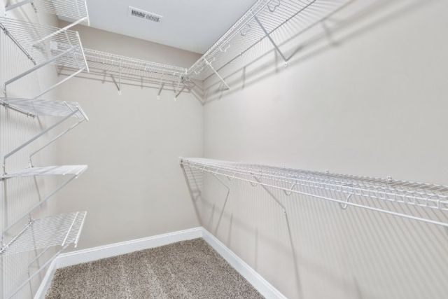 125 Ardell Dr, Clarksville, TN 37040