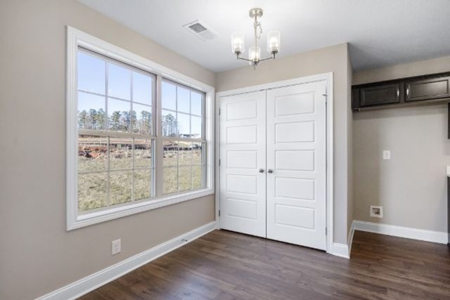 125 Ardell Dr, Clarksville, TN 37040