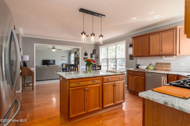 206 Westmont Road, Jacksonville, NC 28540