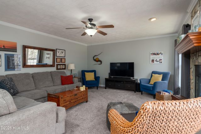 206 Westmont Road, Jacksonville, NC 28540