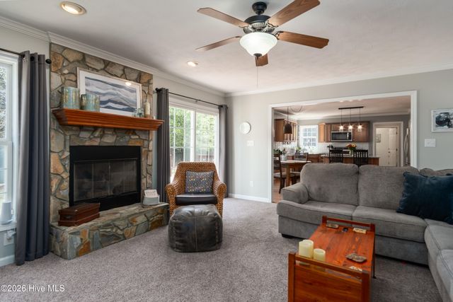 206 Westmont Road, Jacksonville, NC 28540