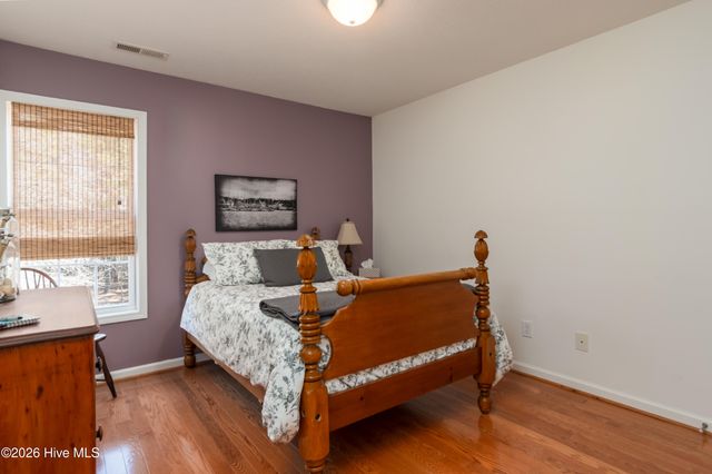 206 Westmont Road, Jacksonville, NC 28540