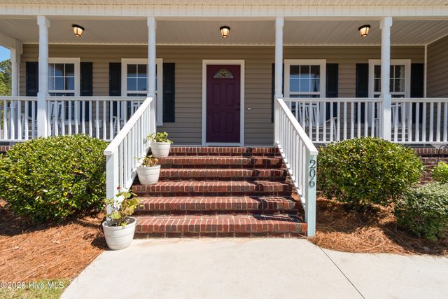 206 Westmont Road, Jacksonville, NC 28540