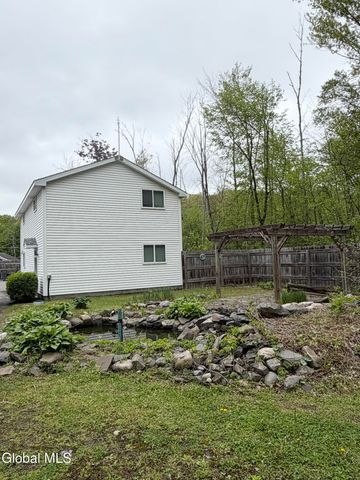 37 Vischer Ferry Road, Clifton Park, NY 12148