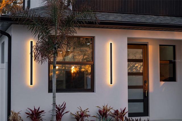 12905 WORCHESTER AVENUE, Tampa, FL 33624