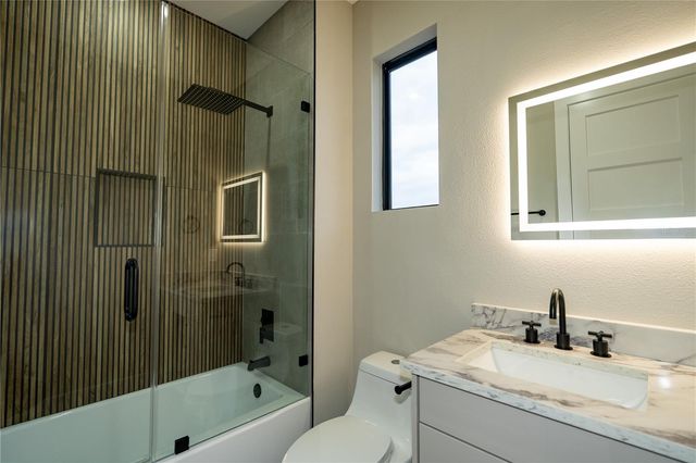 12905 WORCHESTER AVENUE, Tampa, FL 33624